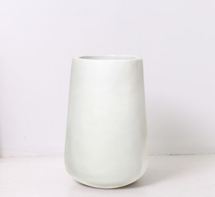 Black White Minimalist Style Artificial Flower Pot Outdoor Decoration